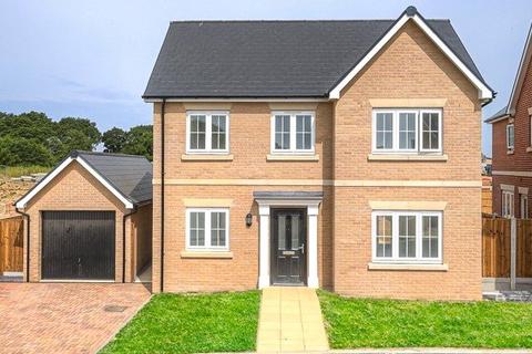 4 bedroom detached house for sale - Plot 77 The Linum, Chattowood, Rosa Road, Elmstead Market, Colchester, CO7