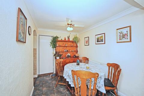 3 bedroom semi-detached house for sale, Redstone Close, Redditch