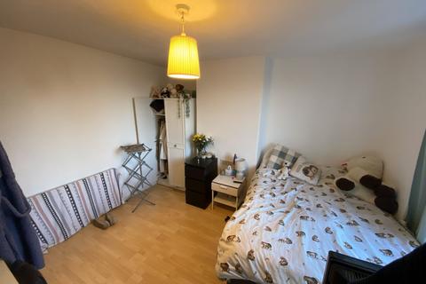 undefined, Third Avenue, Bristol BS7