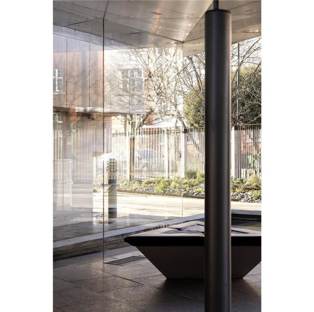 Keeling House, E2