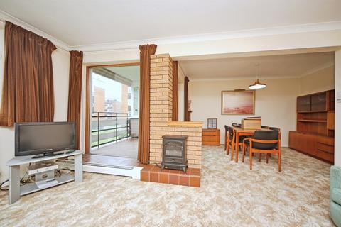 undefined, Riverside Drive, Solihull