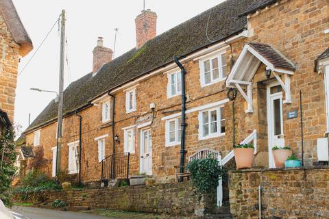 3 bedroom terraced house for sale, Merrivales Lane, Bloxham, OX15