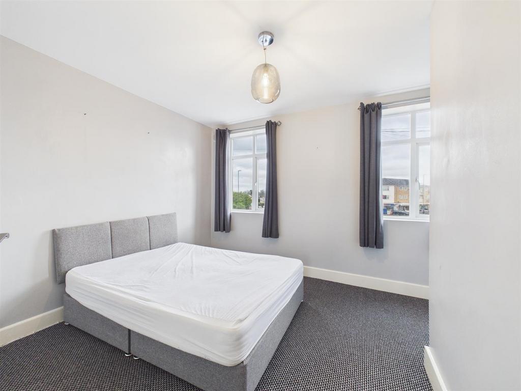 Double Bedroom 1