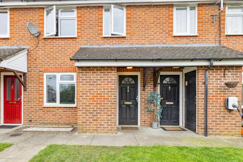 2 bedroom terraced house for sale - Brookside Road, Watford