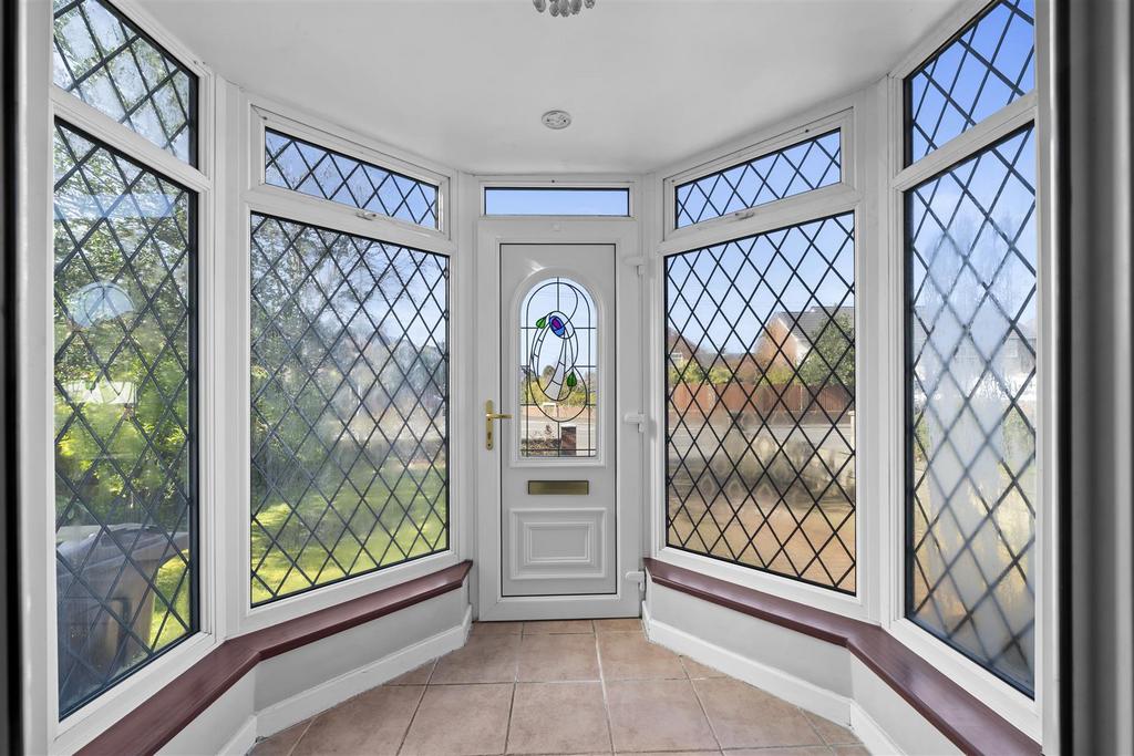 Porch1.JPG