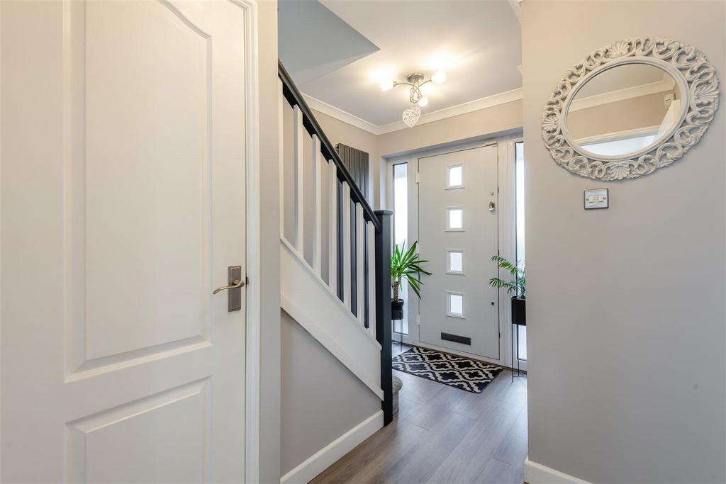 8680809-interior10.jpg