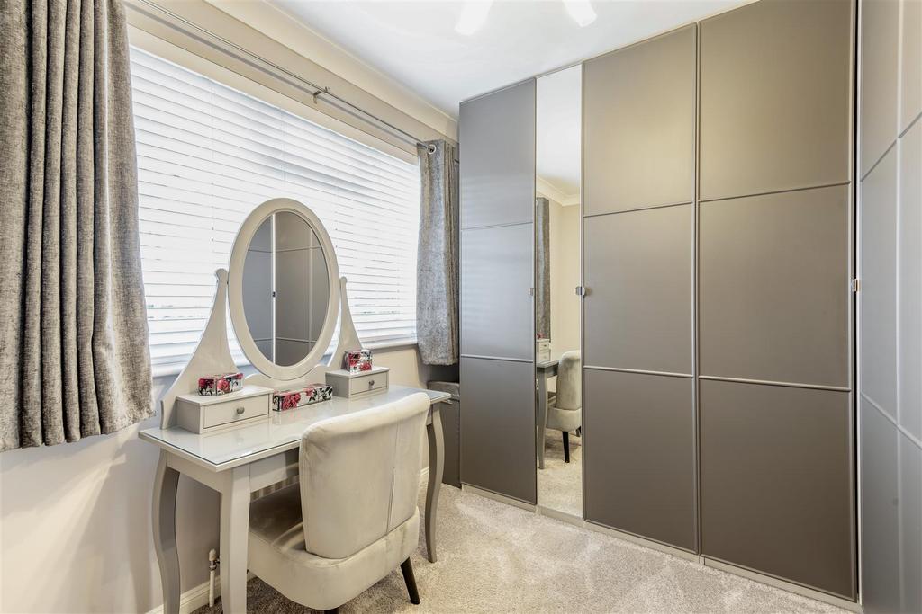 8680809-interior18.jpg