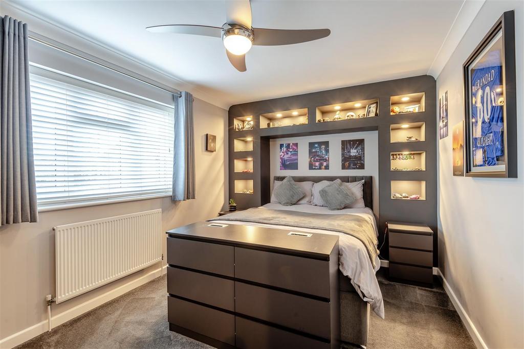 8680809-interior25.jpg