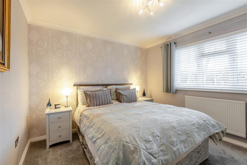 8680809-interior26.jpg