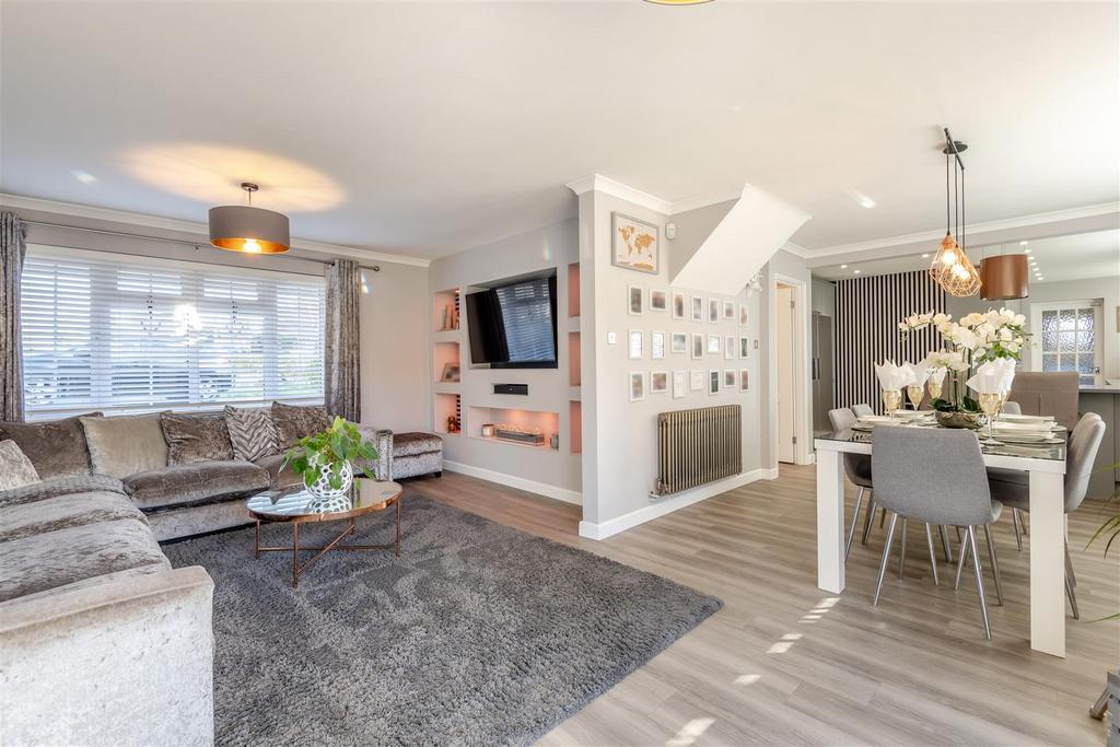 8680809-interior02.jpg