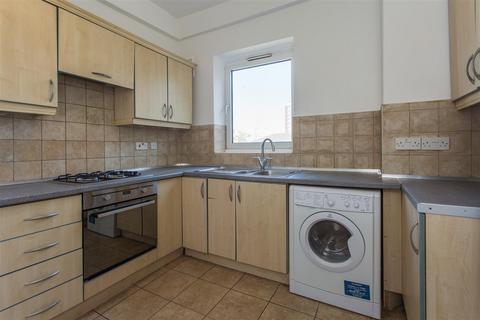 undefined, Stafford Cripps House, Bethnal Green, E2