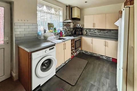 undefined, Newstead Grove, Pontefract WF9