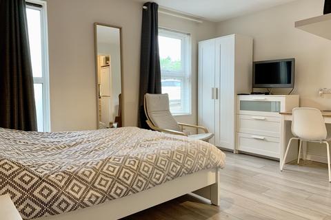 undefined, Millford, Woking, Surrey, GU21