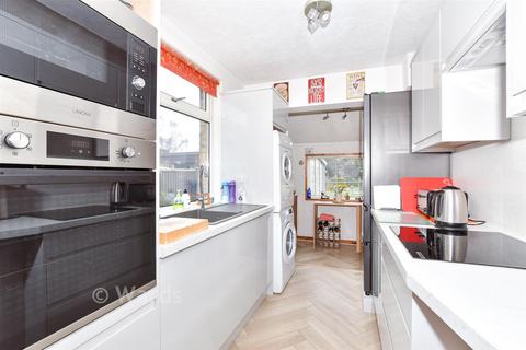 undefined, Plains Avenue, Maidstone ME15