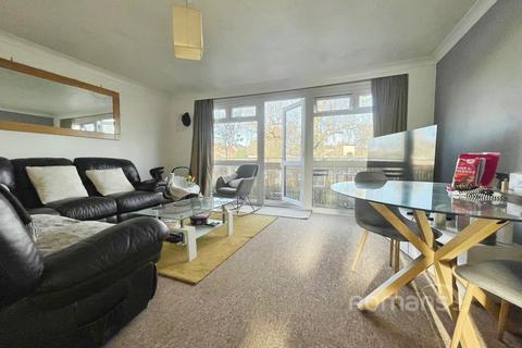 undefined, Fraser Road, Kings Worthy, Winchester