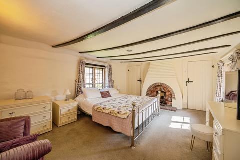 4 bedroom detached house for sale, Beach Road, Hayling Island, PO11