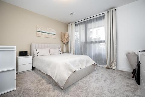 undefined, Bentinck Road, West Drayton UB7