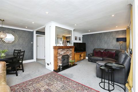 4 bedroom detached house for sale, Greenfields, Maidstone, Kent, ME15
