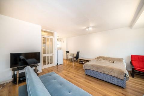 1 bedroom flat for sale, Cromwell Road, London SW5