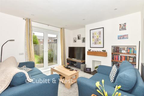 undefined, The Pasture, Crawley RH10