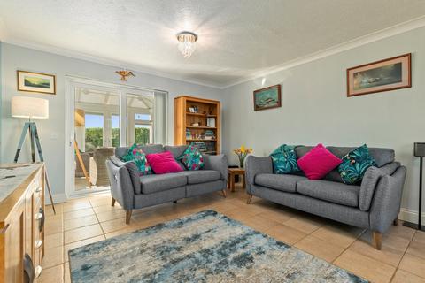 4 bedroom detached house for sale, West Bay Close, Pembroke SA71