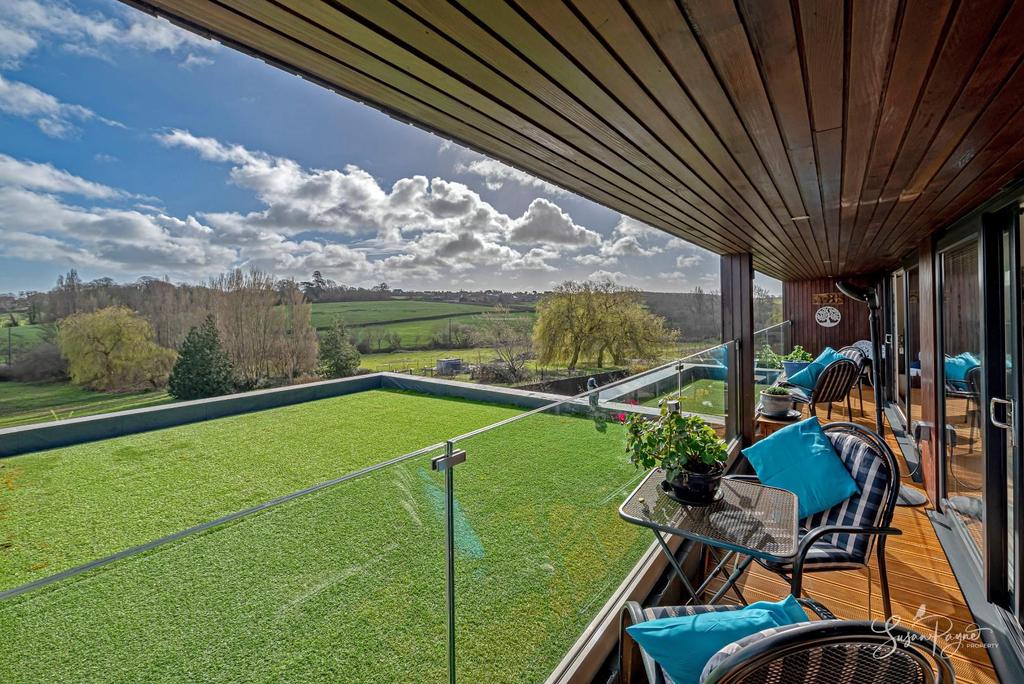Dining Balcony