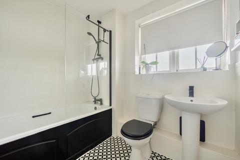 1 bedroom flat for sale, Arthur Close, Cookham, Maidenhead, SL6