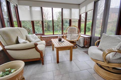 3 bedroom detached house for sale, Newbegin, Beverley