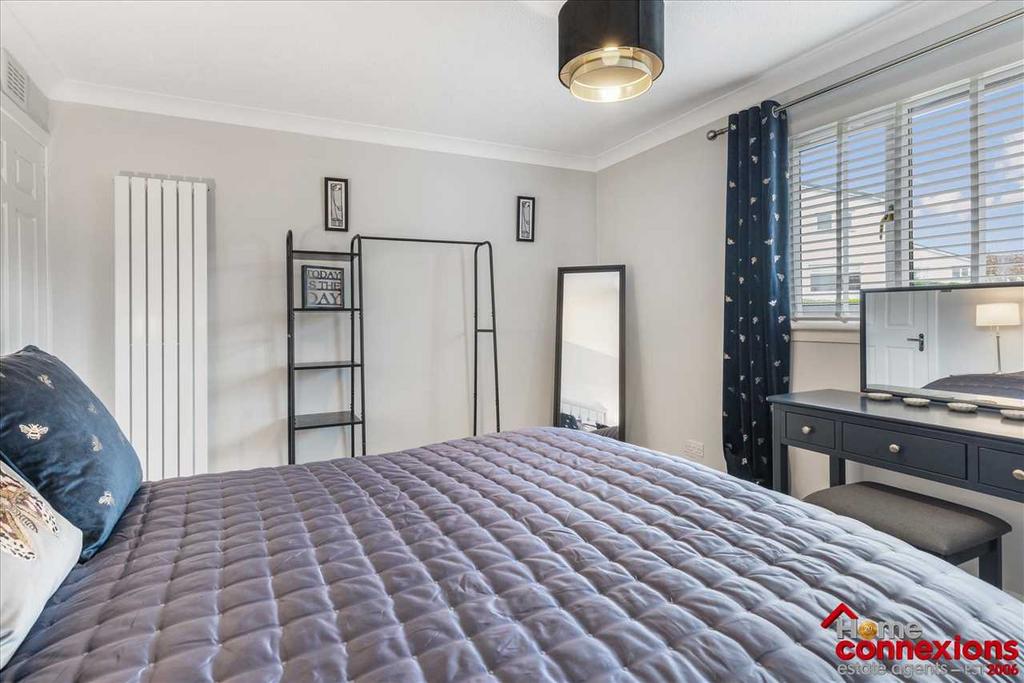 Bedroom Two (2)