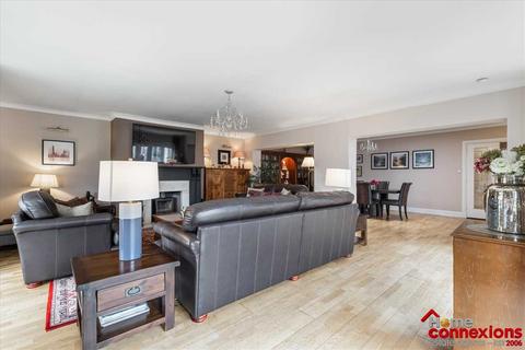 undefined, Findhorn Court, Gardenhall, EAST KILBRIDE