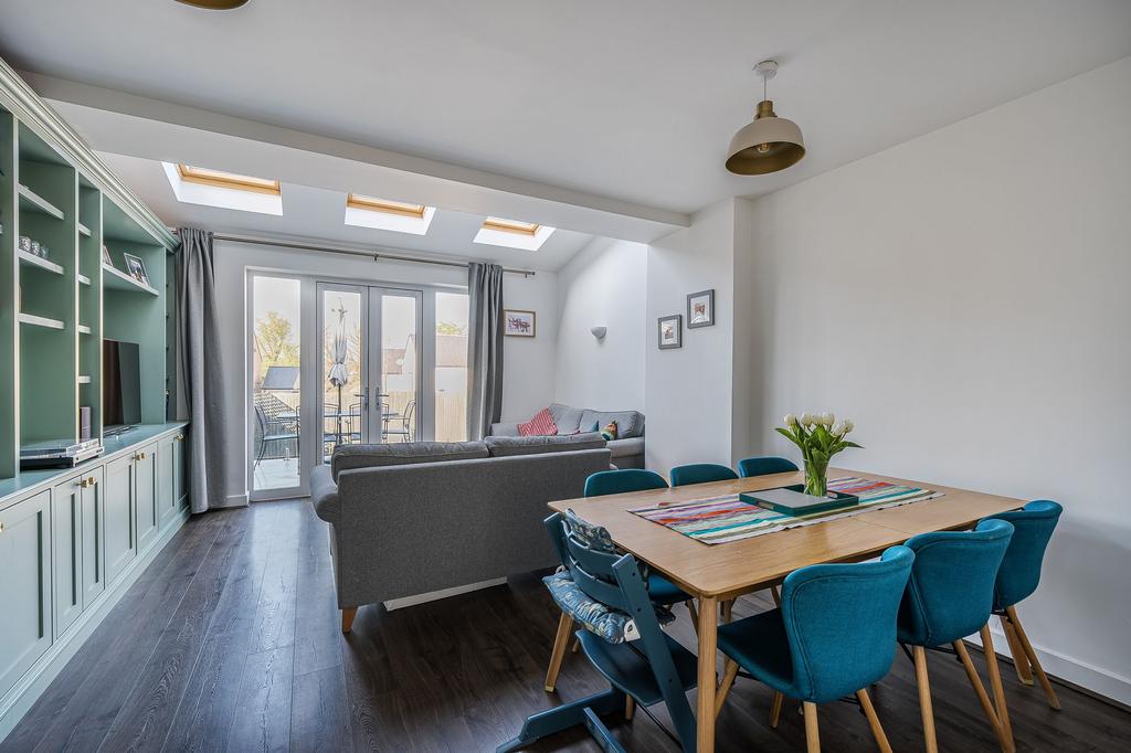 Living Room / Dining Room