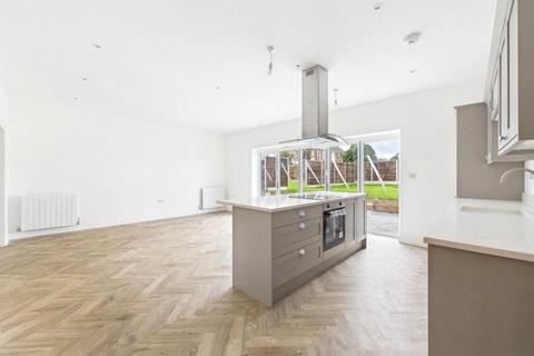 undefined, The Street, Upper Stoke, Rochester, Kent, ME3