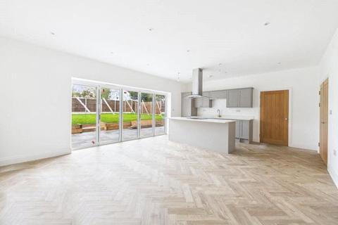 undefined, The Street, Upper Stoke, Rochester, Kent, ME3
