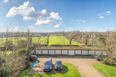 1 bedroom flat for sale, Jubilee Court, Preston Road, HA3 0QW