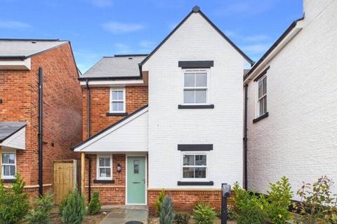 undefined, The Street, Upper Stoke, Rochester, Kent, ME3
