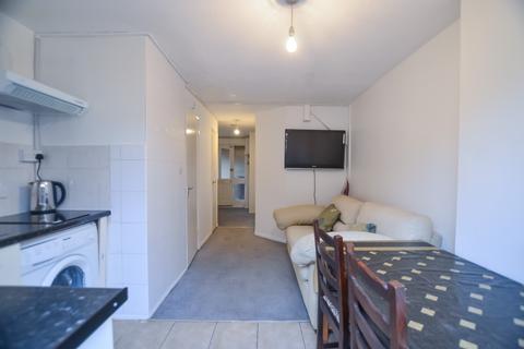 1 bedroom apartment to rent, Edmeston Close, London, E9