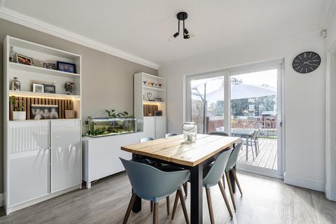 4 bedroom semi-detached house for sale, Clockhouse Lane, Collier Row, RM5