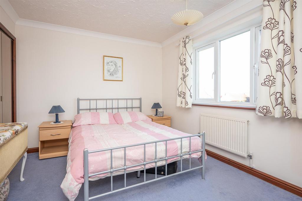 16 Lancaster Rose,Mundesley-19.jpg