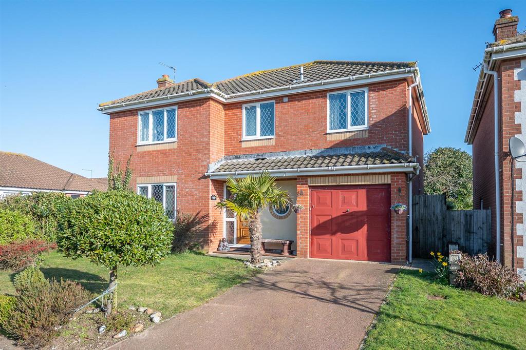 16 Lancaster Rose,Mundesley-39.jpg
