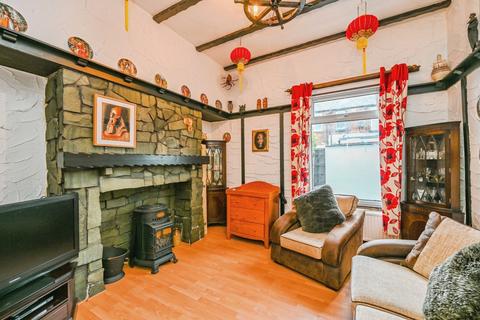 4 bedroom end of terrace house for sale, Wellington Avenue, Liverpool, Merseyside, L15