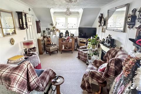 undefined, Whitley Road, Eastbourne BN22