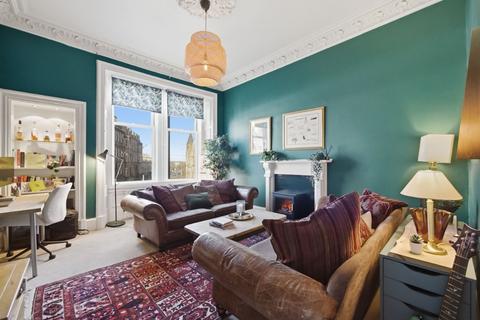 undefined, 30/2 Crighton Place, Edinburgh, EH7