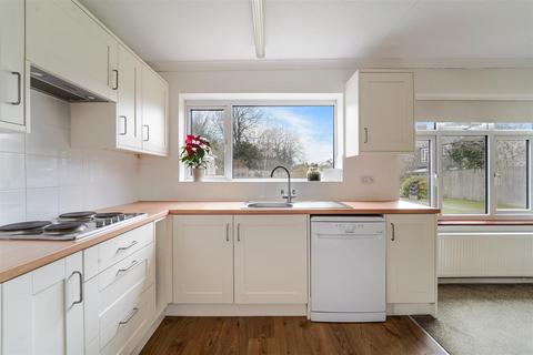 3 bedroom detached bungalow for sale, Rose Bushes, Epsom Downs