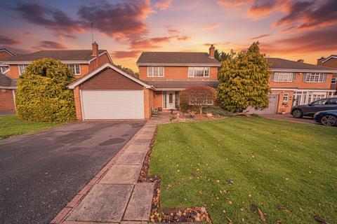 4 bedroom detached house for sale, Barnbrook Road, Knowle, B93