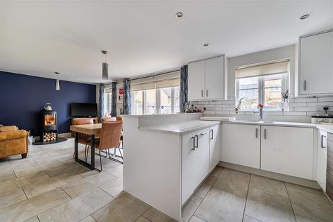 4 bedroom detached house for sale, Barrington Court, Sutton Benger, Chippenham