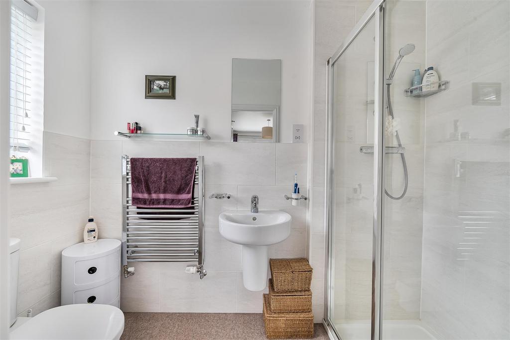 En Suite Shower Room