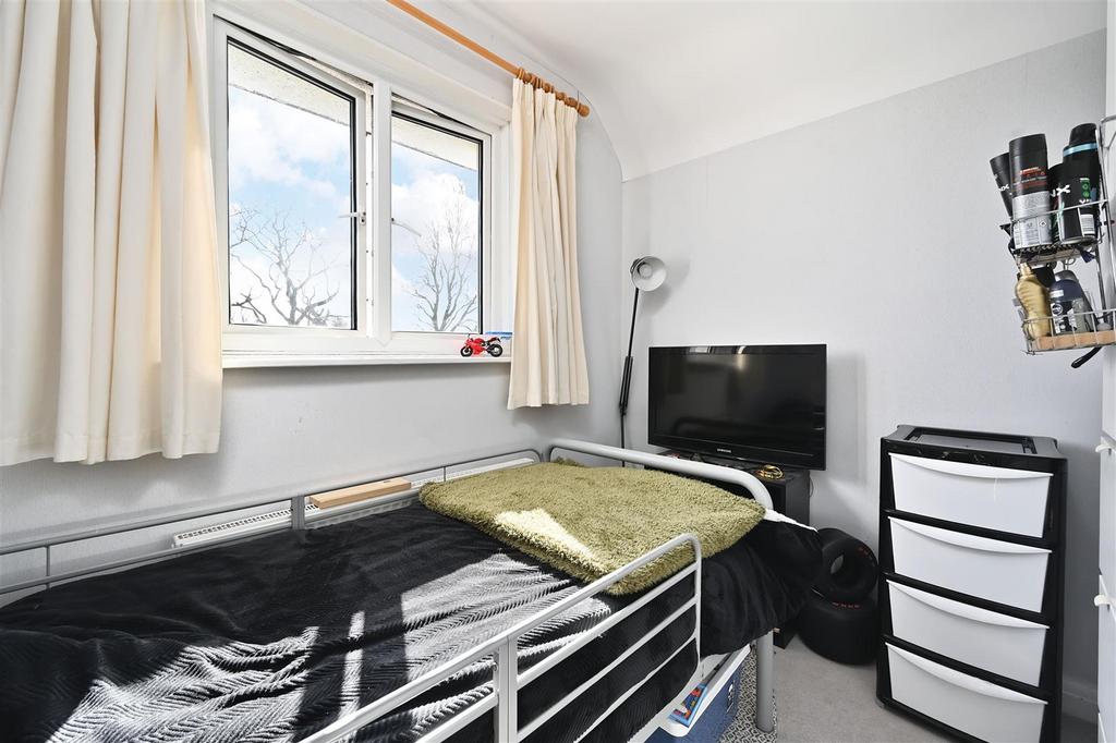 11 GLENLEIGH PARK ROAD - TN394 EH - PHOTOS (8).jpg