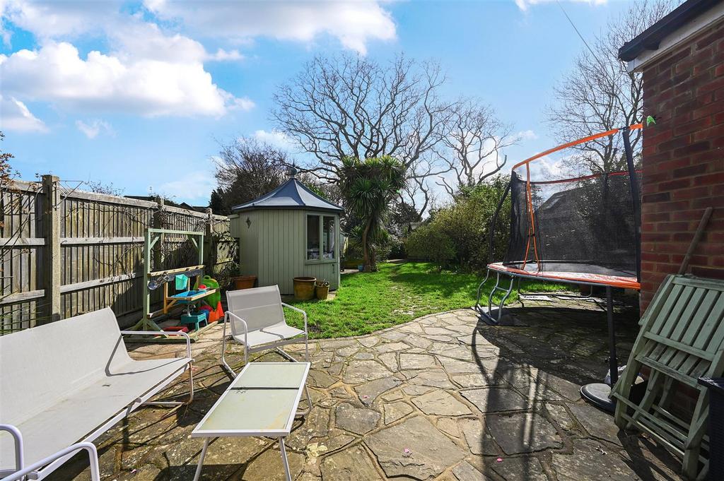 11 GLENLEIGH PARK ROAD - TN394 EH - PHOTOS (16).jpg