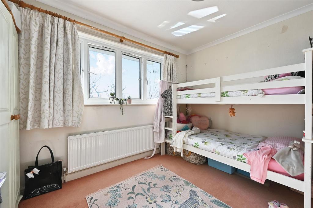 11 GLENLEIGH PARK ROAD - TN394 EH - PHOTOS (7).jpg