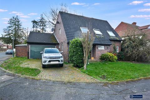 undefined, Freeman Way, Emerson Park, Hornchurch, RM11